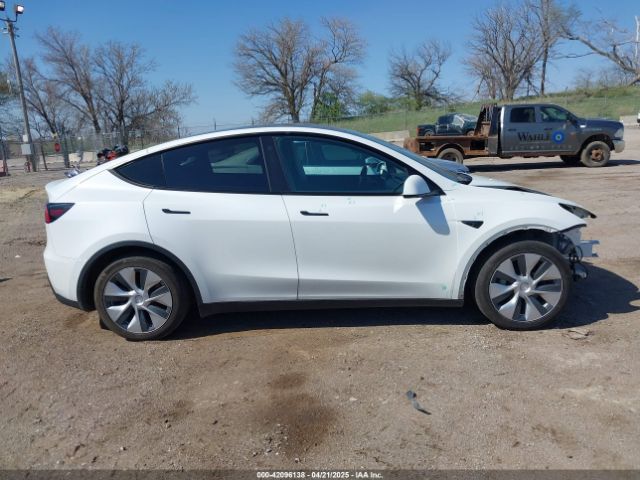 5YJYGDEE4MF122362 Tesla Model Y Long Range Dual Motor All-wheel Drive