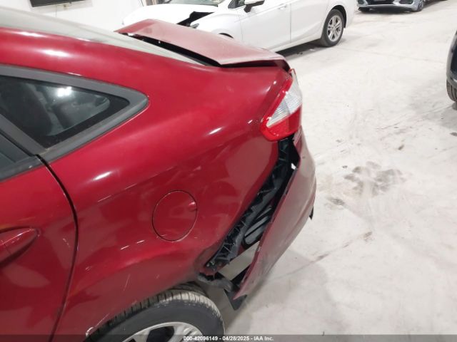 3FADP4BJ0FM218834 Ford FIESTA SE