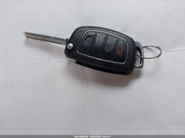 5XYZU3LB6GG316176 Hyundai Santa Fe Sport 2.4l