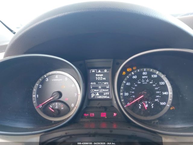 5XYZU3LB6GG316176 Hyundai Santa Fe Sport 2.4l