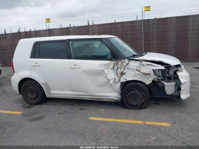 JTLZE4FEXEJ054060 Scion XB
