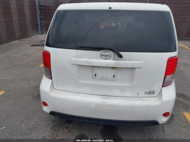 JTLZE4FEXEJ054060 Scion XB