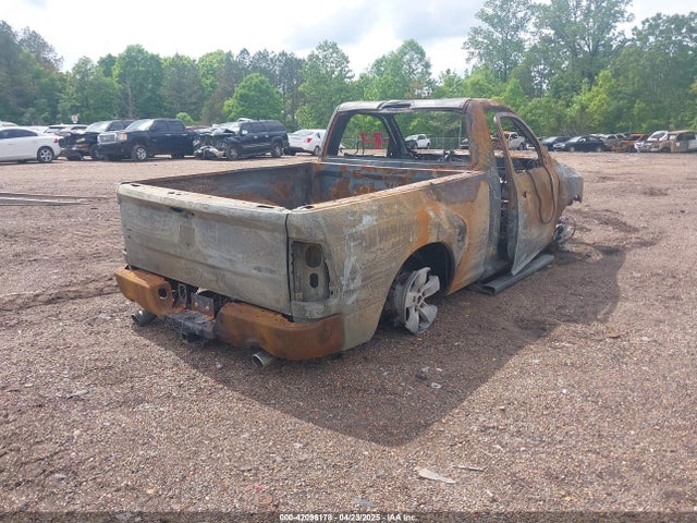 3C6JR7AT7HG592717 RAM 1500