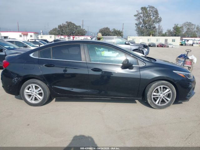 1G1BE5SM5J7178141 Chevrolet Cruze Lt Auto