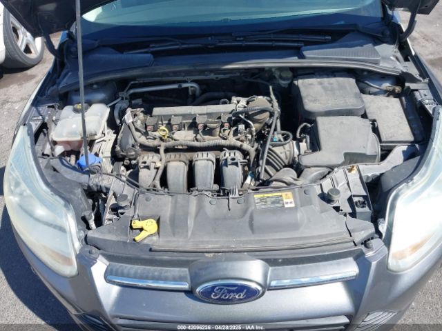 1FADP3F27EL259670 Ford FOCUS SE
