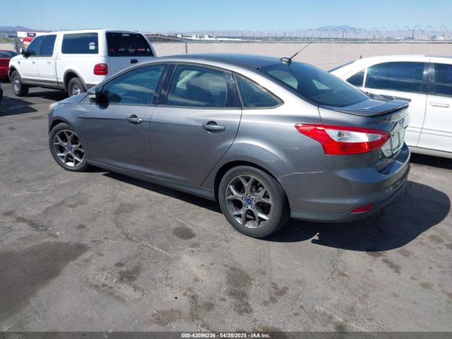 1FADP3F27EL259670 Ford FOCUS SE