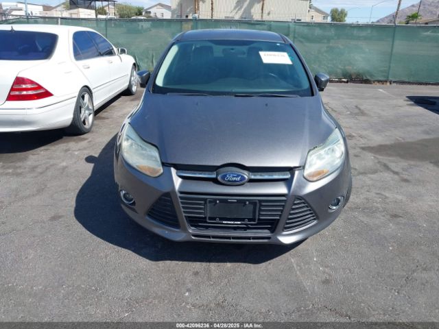 1FADP3F27EL259670 Ford FOCUS SE