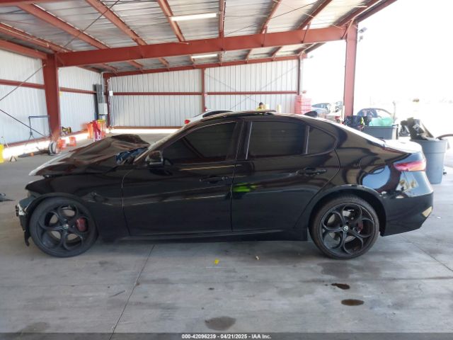 ZARFAMBN1K7607807 Alfa Romeo Giulia Ti Sport Rwd