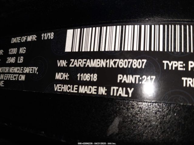 ZARFAMBN1K7607807 Alfa Romeo Giulia Ti Sport Rwd