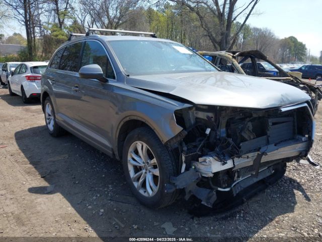 2017 AUDI Q7 WA1LAAF74HD011666 Photo 0