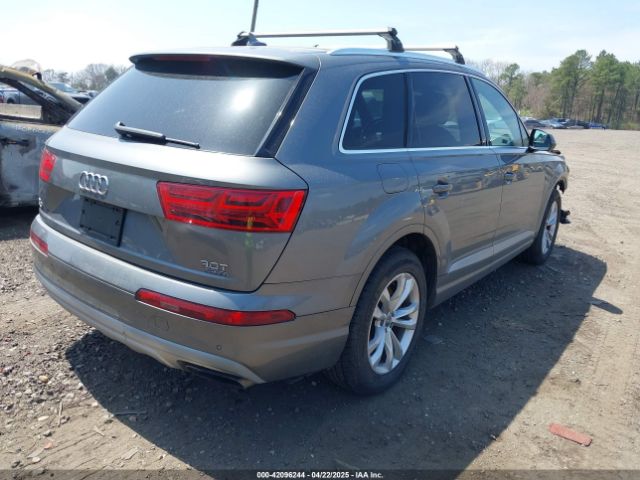 2017 AUDI Q7 WA1LAAF74HD011666 Photo 3