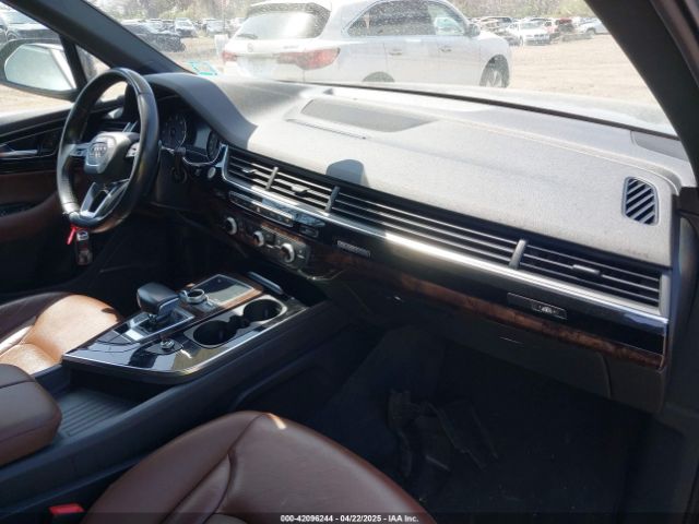 2017 AUDI Q7 WA1LAAF74HD011666 Photo 4