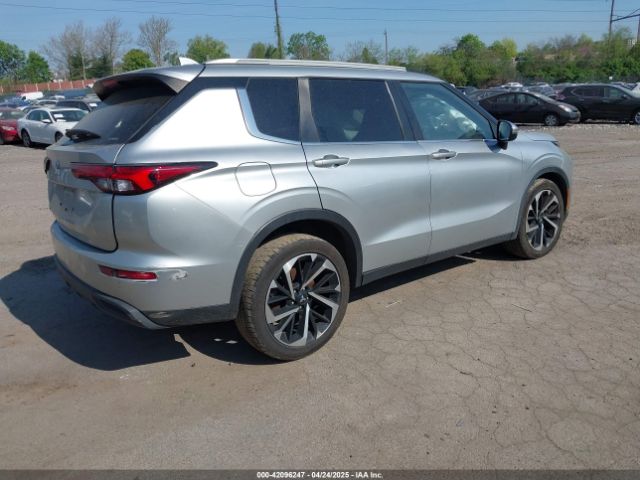 2022 MITSUBISHI OUTLANDER JA4J4TA86NZ002248 Photo 3