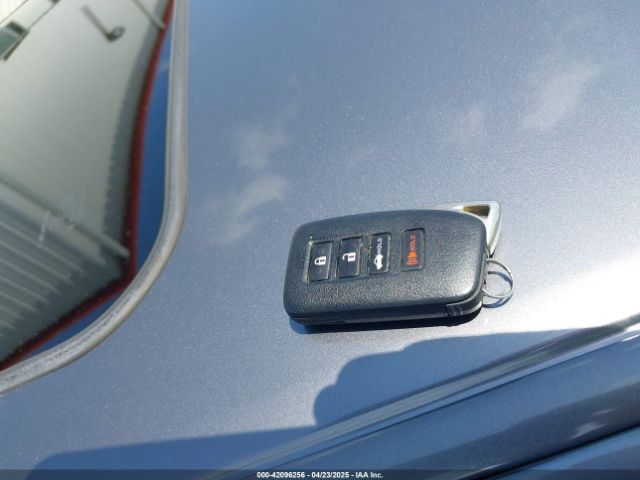 JTHBW1GG3E2058002 Lexus ES 300H