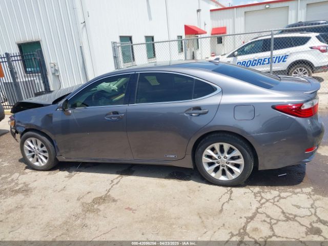 JTHBW1GG3E2058002 Lexus ES 300H