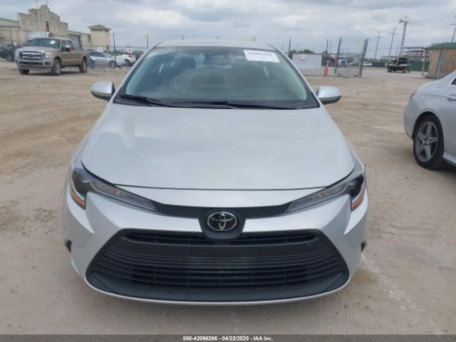 5YFB4MDE5SP249252 Toyota COROLLA LE