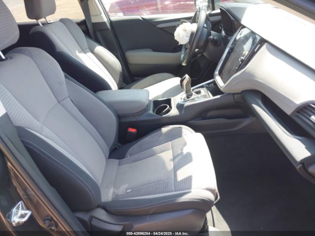 4S4BTAFC7R3223134 Subaru Outback Premium