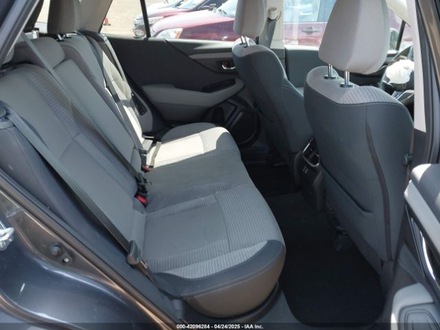4S4BTAFC7R3223134 Subaru Outback Premium