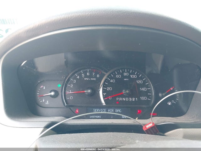 2011 CADILLAC DTS 1G6KH5E63BU117243 Photo 6