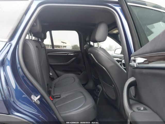2018 BMW X1 WBXHT3C36J3H30583 Photo 7