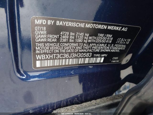2018 BMW X1 WBXHT3C36J3H30583 Photo 8