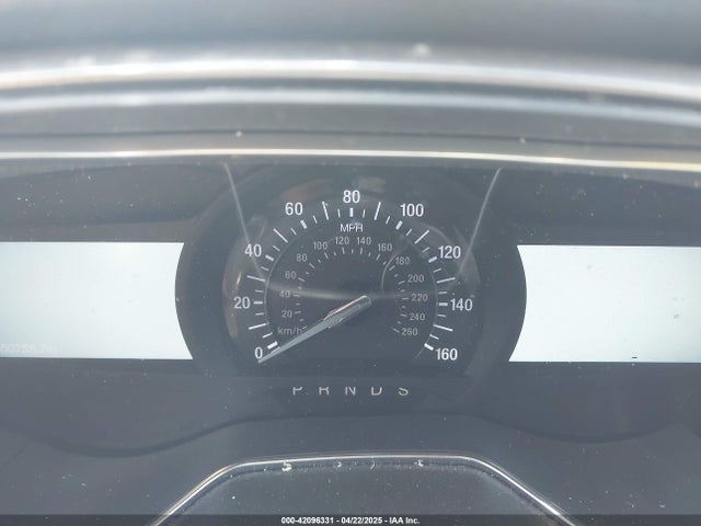3FA6P0HDXJR127049 Ford FUSION SE