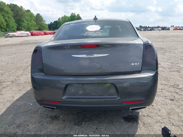 2C3CCAAG6JH274956 Chrysler 300 Touring