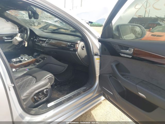 2016 AUDI A8 L WAU43AFD0GN011518 Photo 4