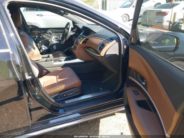 JH4KC1F58JC001369 Acura RLX