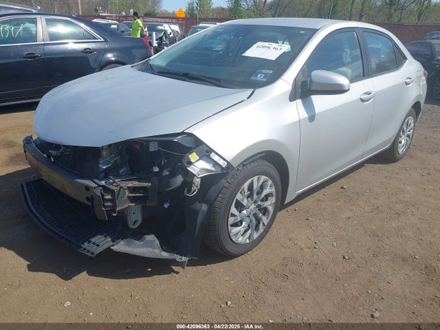 2T1BURHE3HC949156 Toyota COROLLA LE