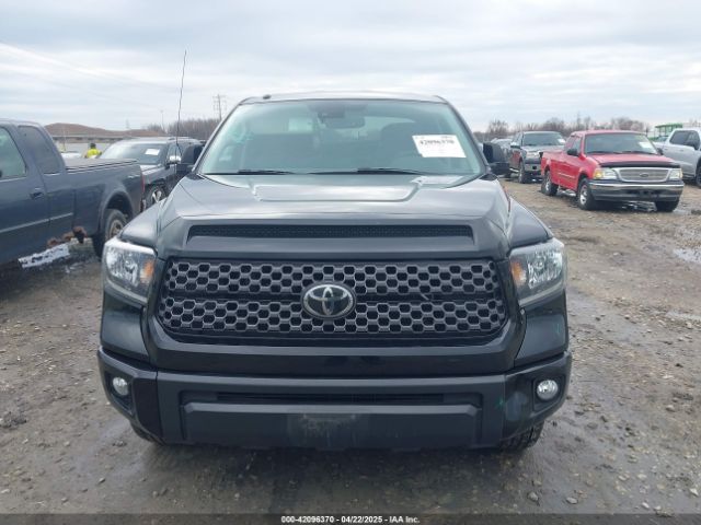 5TFUW5F11KX807277 Toyota Tundra Sr5 5.7l V8