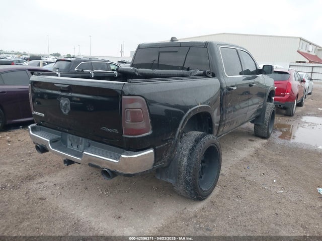 1C6SRFJT1LN217761 RAM 1500 Laramie  4x4 5'7 Box