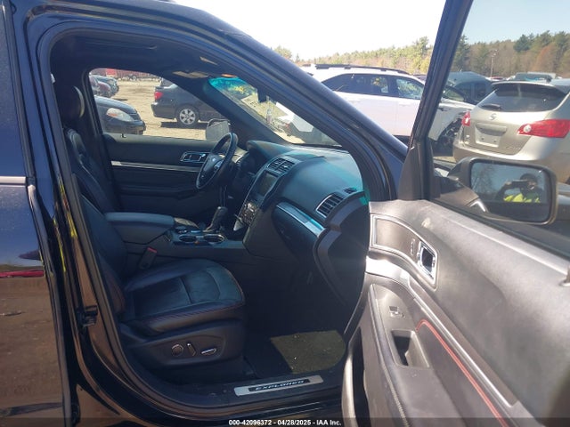 1FM5K8GT3GGB00198 Ford EXPLORER SPORT