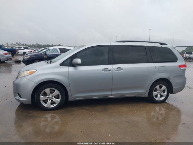 5TDKK3DC9ES501255 Toyota Sienna Le V6 8 Passenger