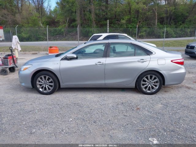 4T1BD1FK9HU213136 Toyota Camry Hybrid Xle