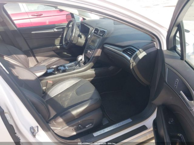 3FA6P0D9XGR356339 Ford Fusion Titanium