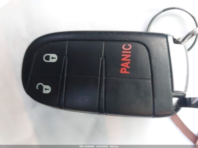 1C4RJEAG1FC152468 Jeep Grand Cherokee Laredo