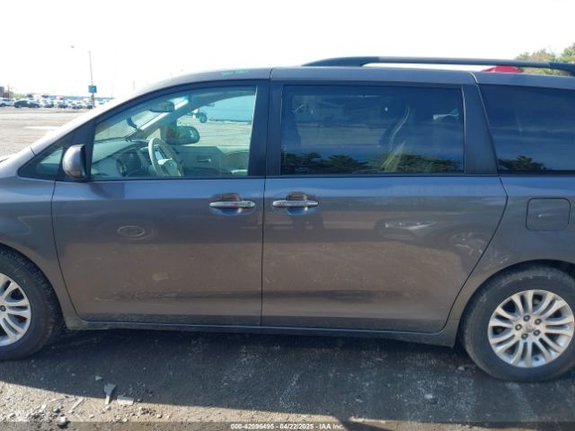 5TDYK3DC4ES493852 Toyota Sienna Xle V6 8 Passenger
