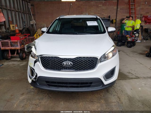 5XYPGDA34HG283261 KIA Sorento 2.4l Lx