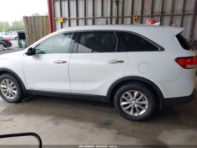 5XYPGDA34HG283261 KIA Sorento 2.4l Lx