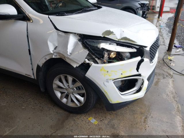 5XYPGDA34HG283261 KIA Sorento 2.4l Lx