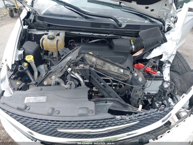 2C4RC1GG9JR101097 Chrysler Pacifica