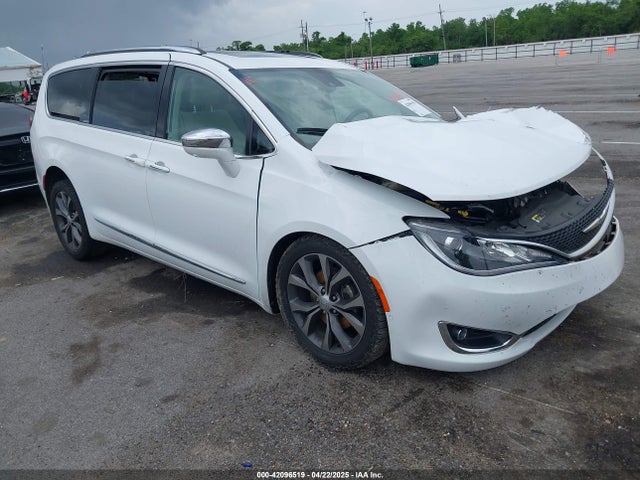 2C4RC1GG9JR101097 Chrysler Pacifica