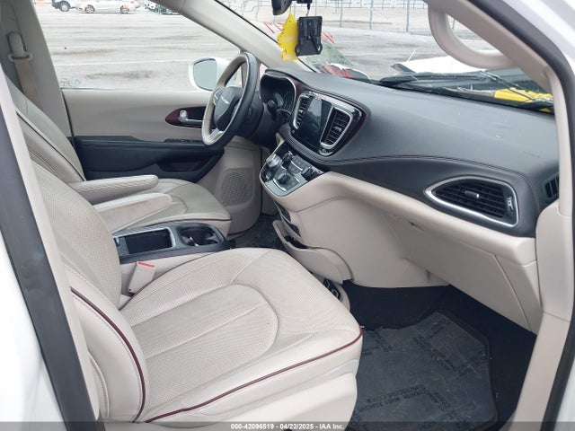 2C4RC1GG9JR101097 Chrysler Pacifica