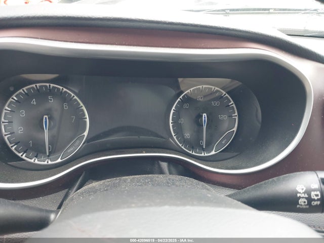 2C4RC1GG9JR101097 Chrysler Pacifica