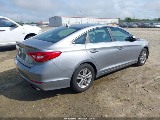 5NPE24AF0FH027110 Hyundai SONATA SE