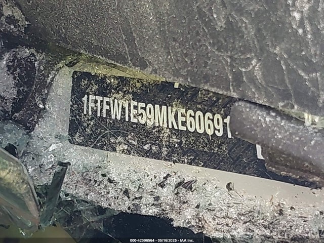 1FTFW1E59MKE60691 Ford 4v