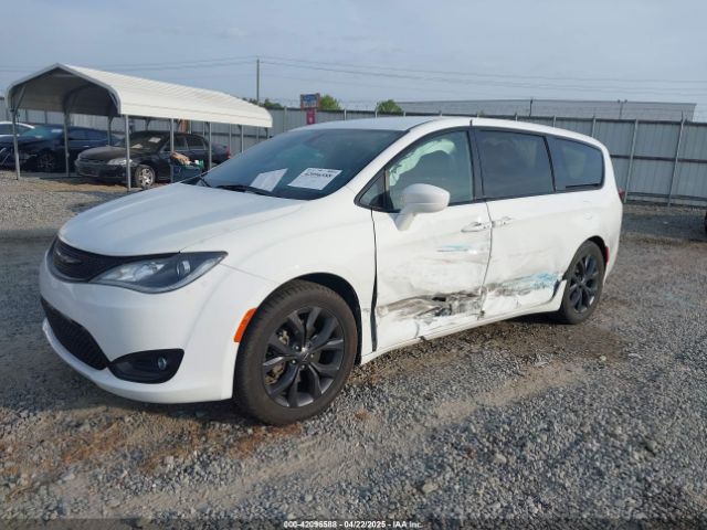 2C4RC1FG5JR235381 Chrysler Pacifica Touring Plus