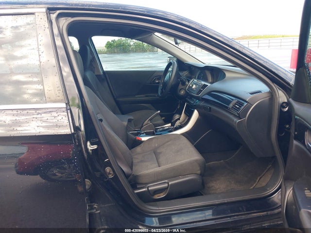 1HGCR2F32HA221090 Honda ACCORD LX
