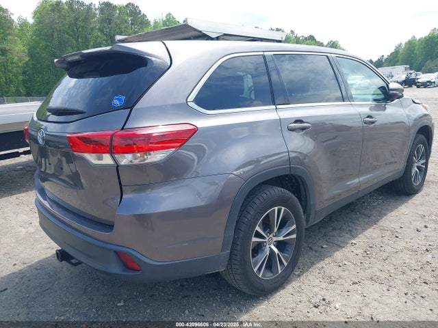 5TDZZRFH6KS319028 Toyota Highlander Le